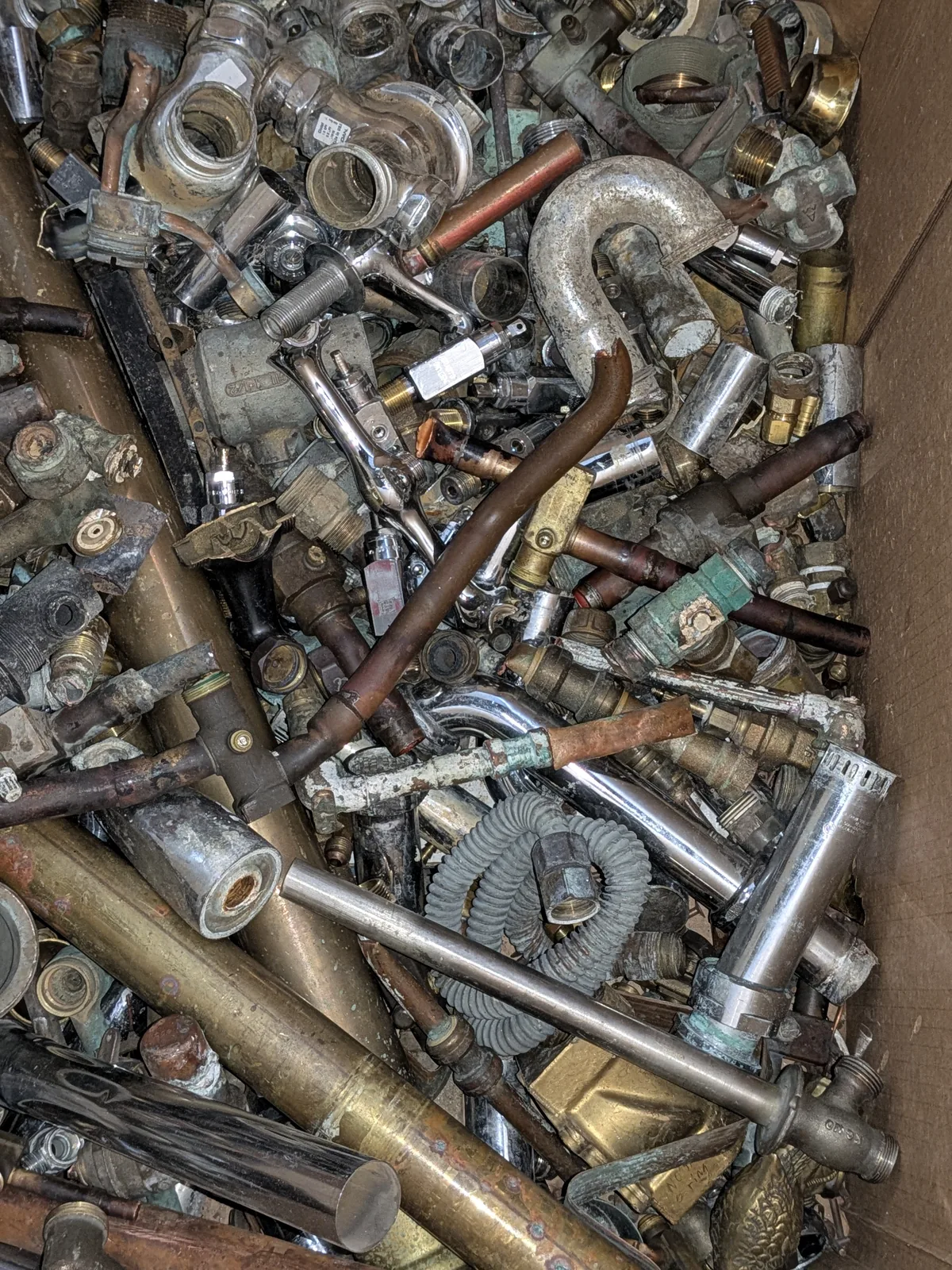 Yellow Brass scrap metal example - Image 2 of 3